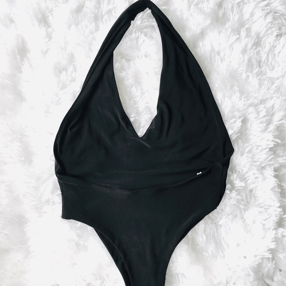 fashion nova bodysuit - Picture 3 of 3